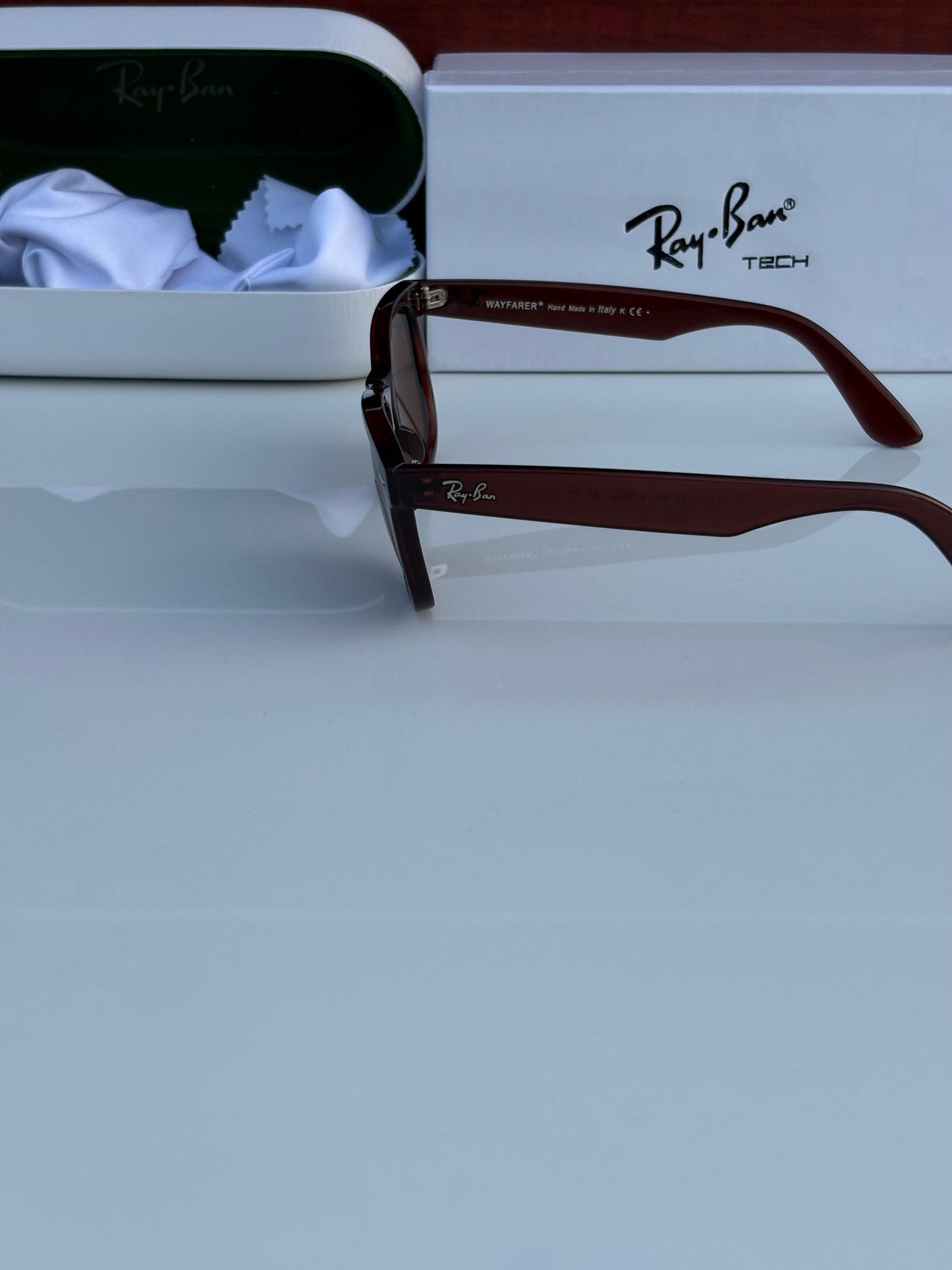 Vacation Ray B-an Full Brown Square Shape Sunglasses