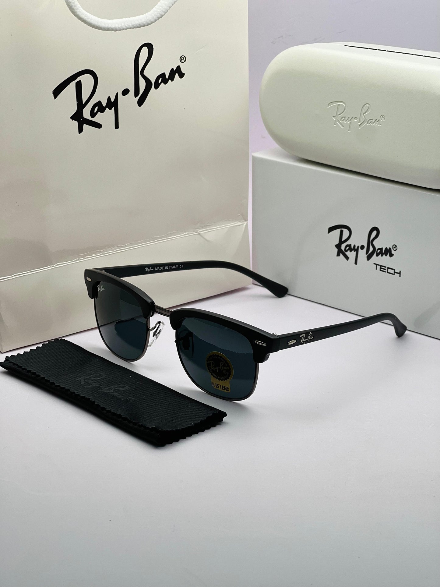 Classy Ray--Ban Black Lens Sunglasses