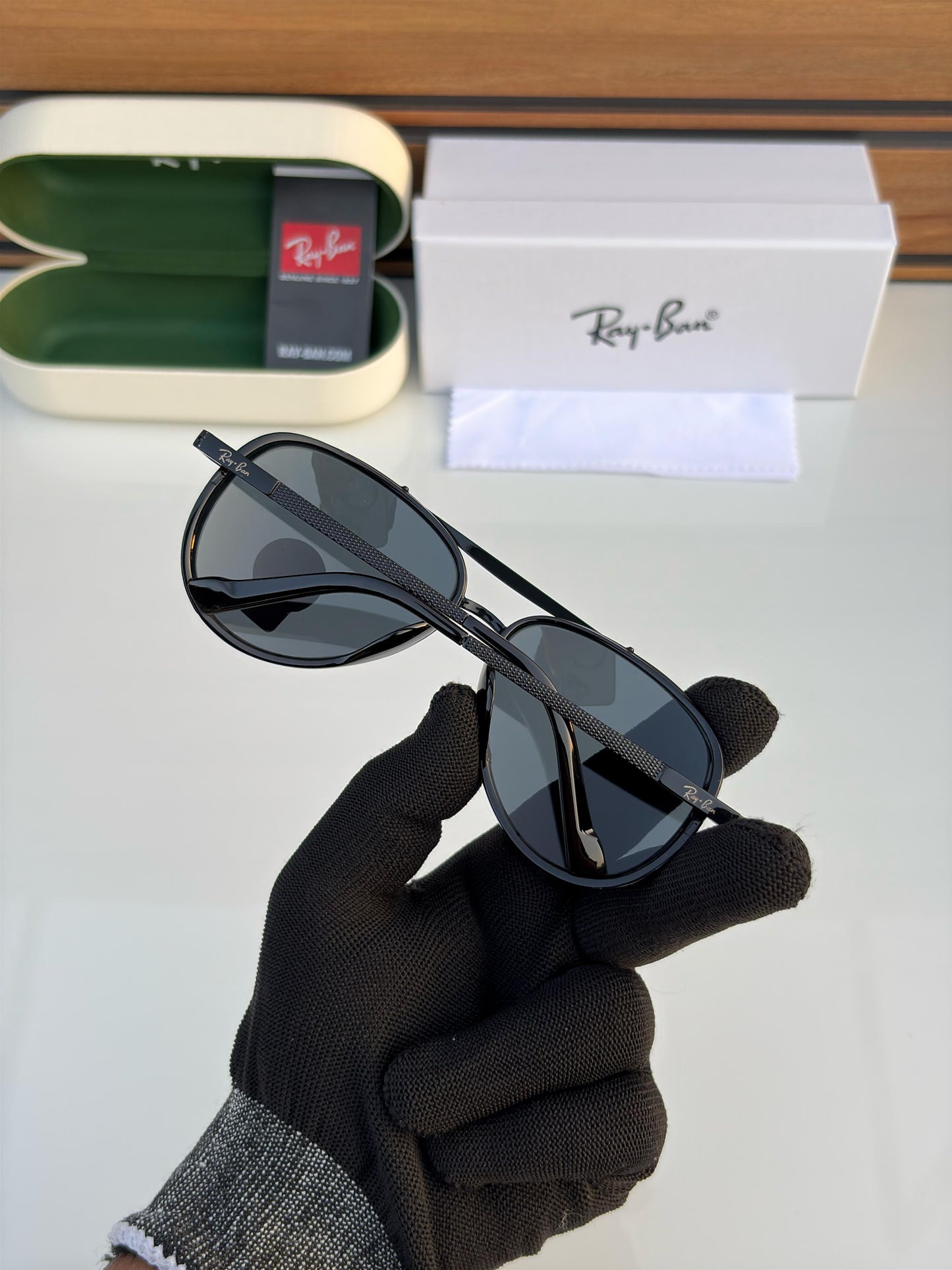 Ray - Ban Black Unisex Sunglasses