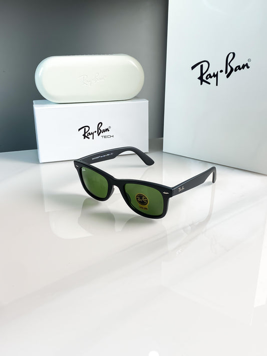 Wayfarer Ray Ban Green Sunglasses